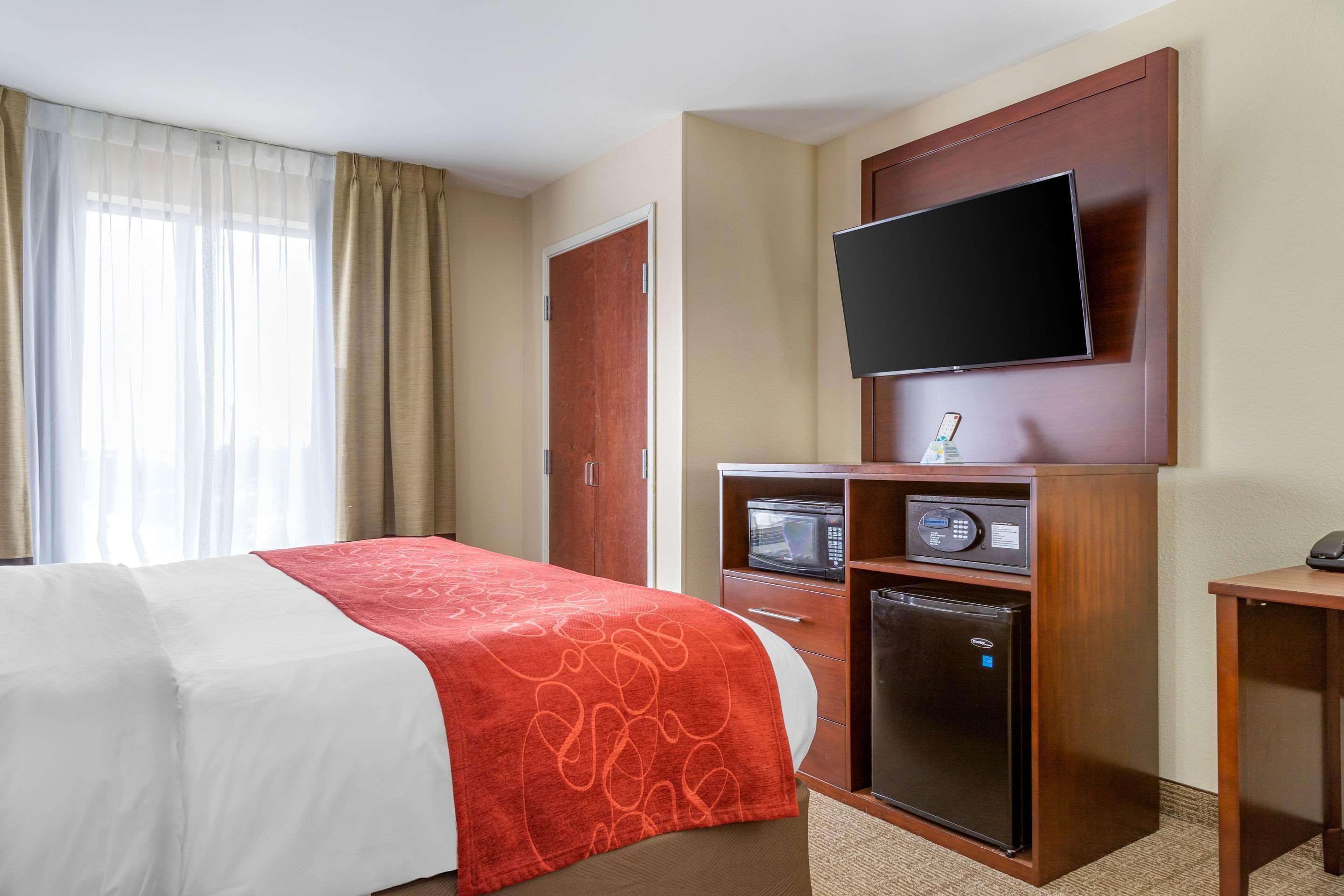 คอมฟอร์ต สวีท เกตเวย์ Hotel Georgetown ภายนอก รูปภาพ