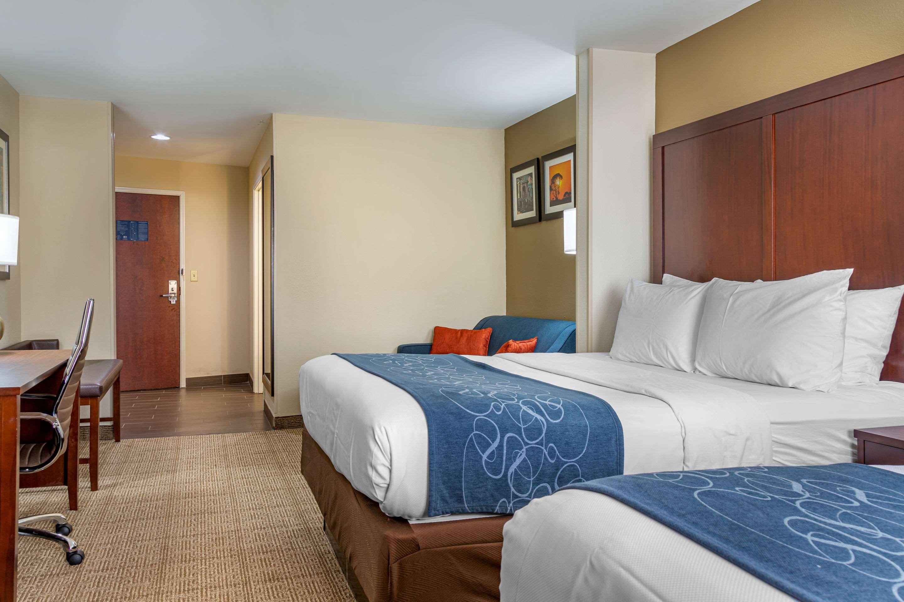 คอมฟอร์ต สวีท เกตเวย์ Hotel Georgetown ภายนอก รูปภาพ