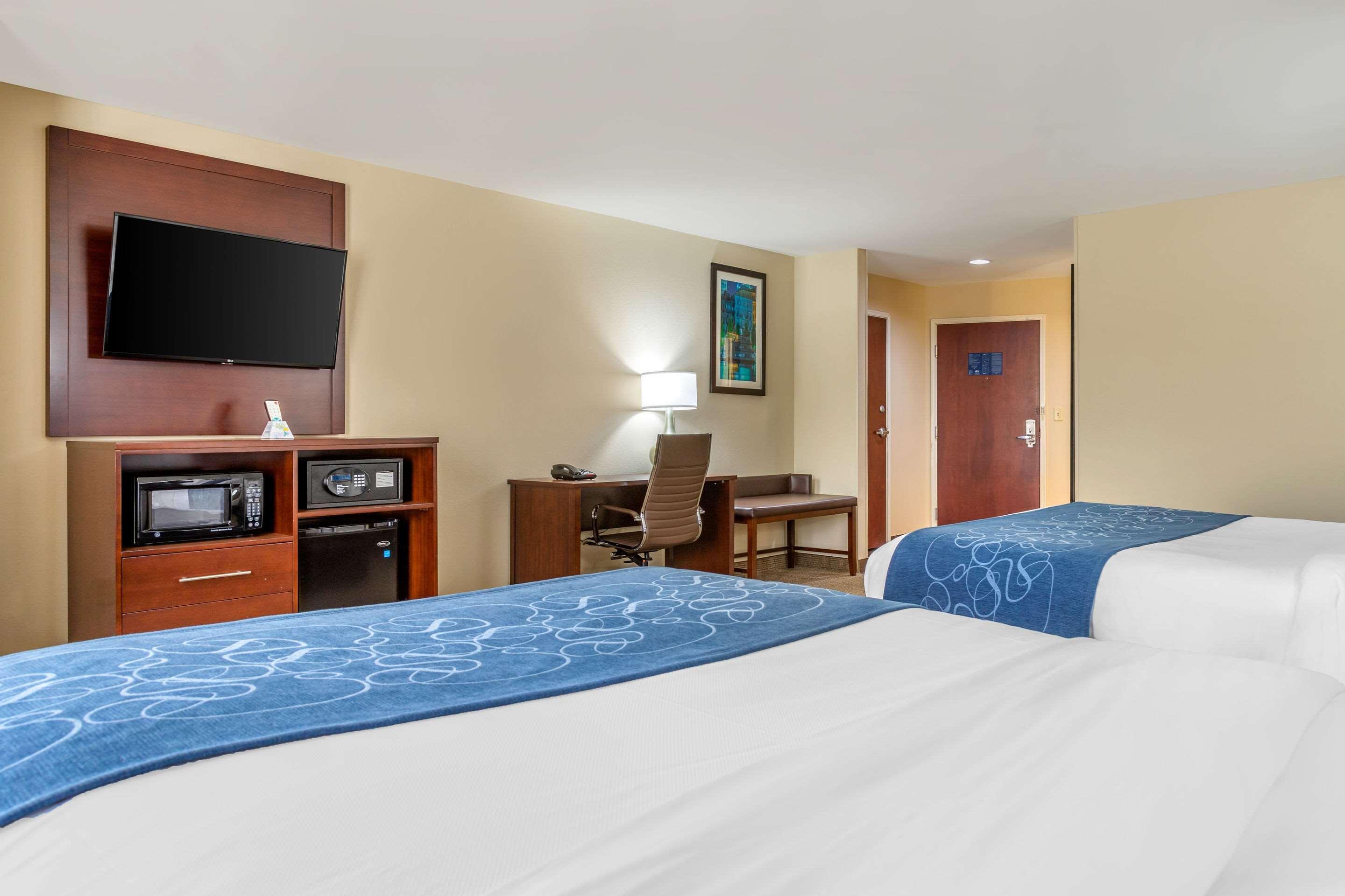 คอมฟอร์ต สวีท เกตเวย์ Hotel Georgetown ภายนอก รูปภาพ